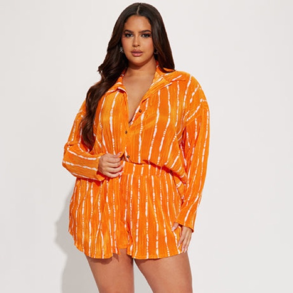 Monica Plisse Short Set